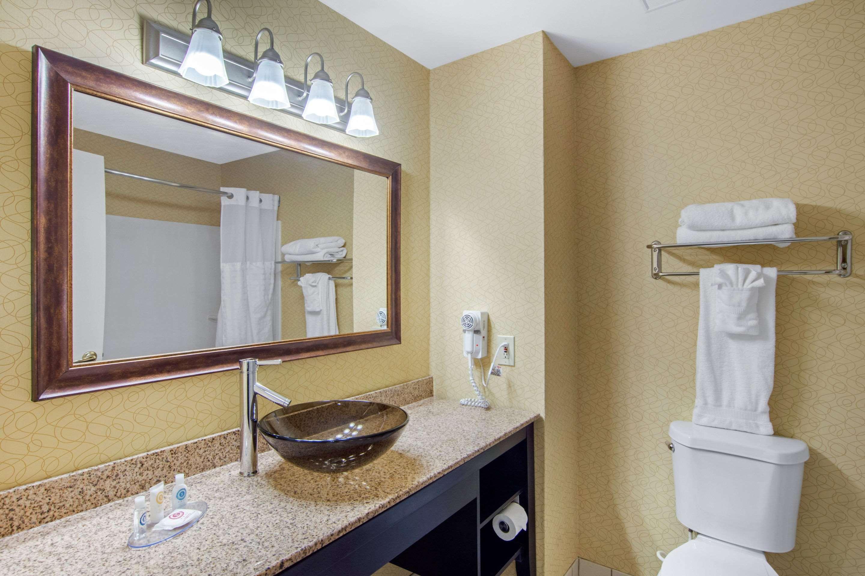 Comfort & Hotel 3*